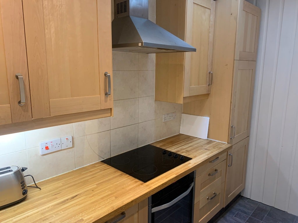 Flat Marchmont Crescent in City of Edinburgh