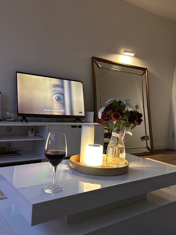 Room Grant Road in Greater London