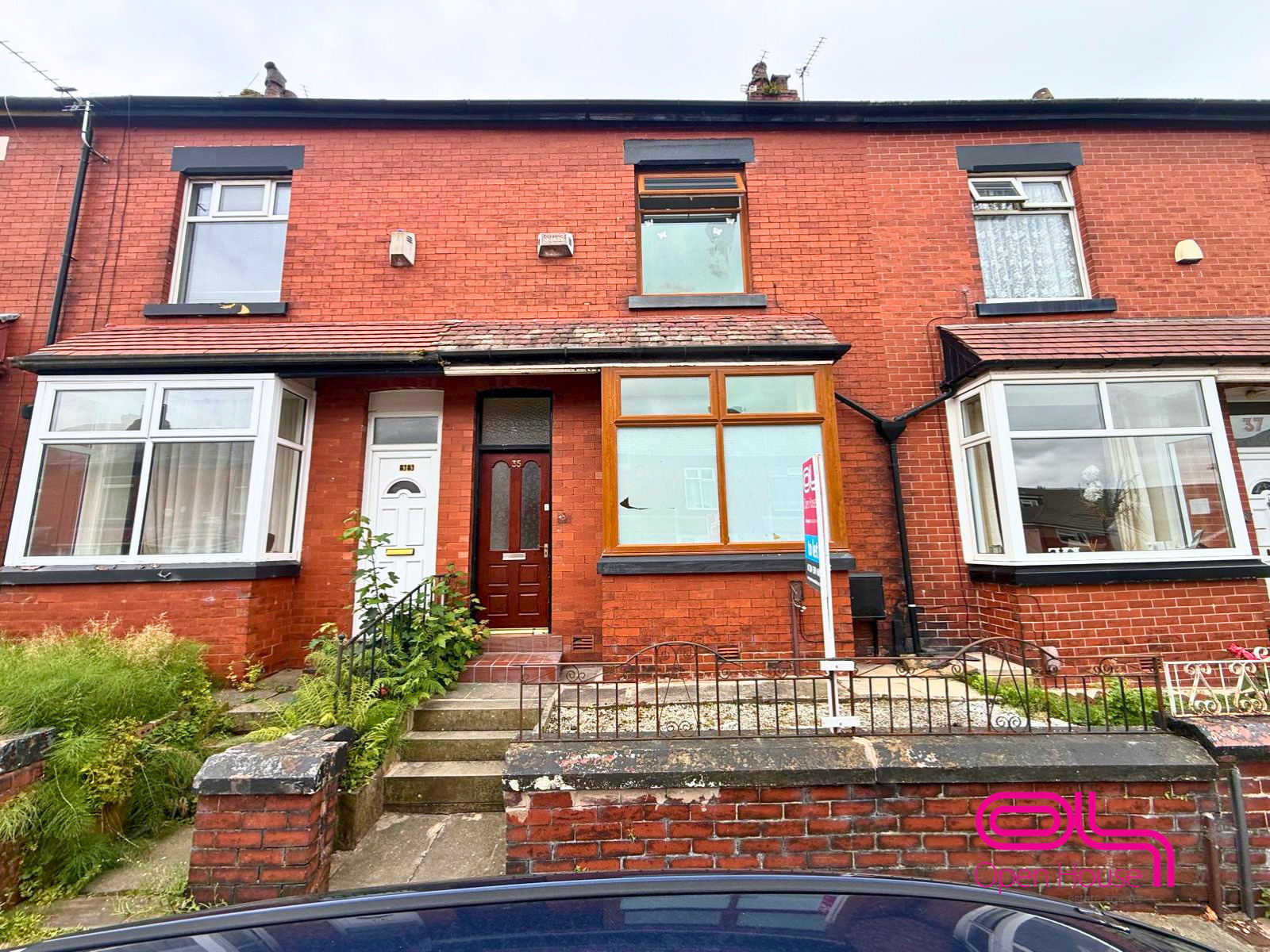 House Greenbank Road in Bolton