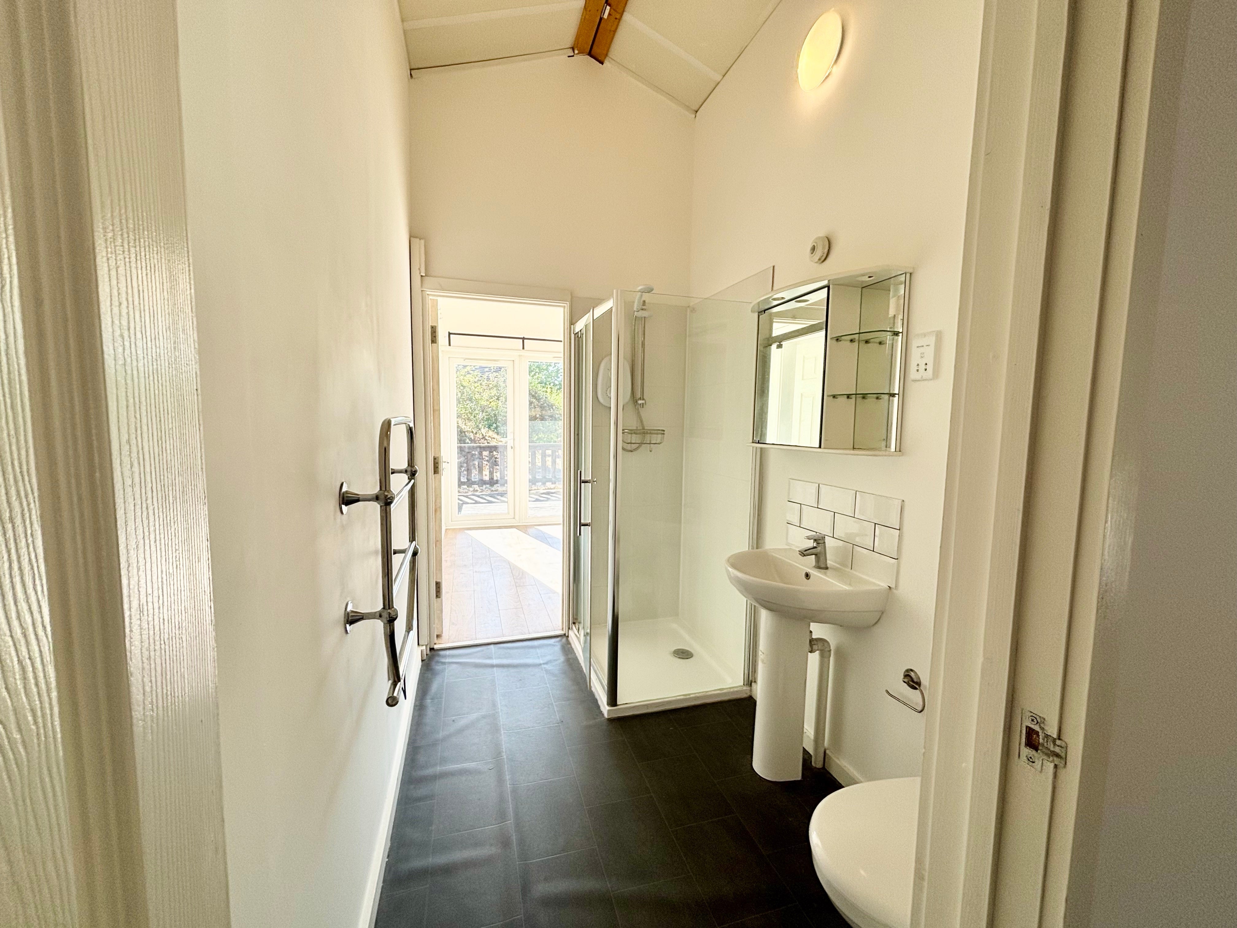 Flat Lower Bath Road in Bridgwater