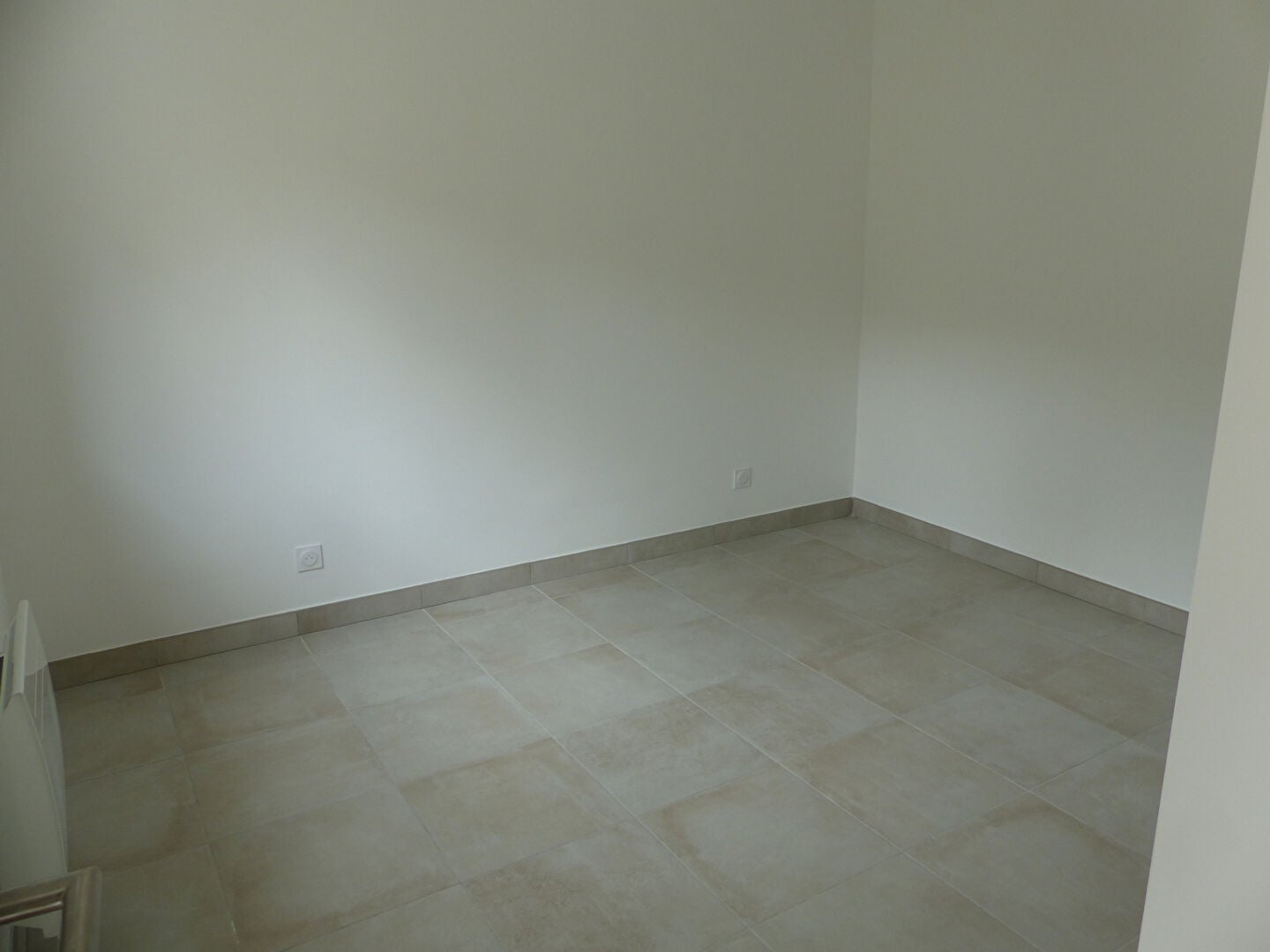 Flat Rue Jean Magnin in Nîmes