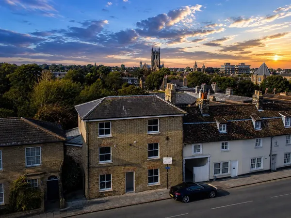 Flat Castle Row in Cambridge