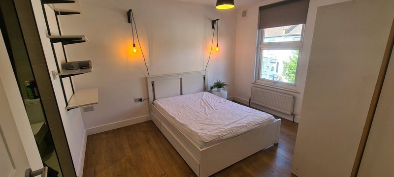 Room Notson Road in Greater London