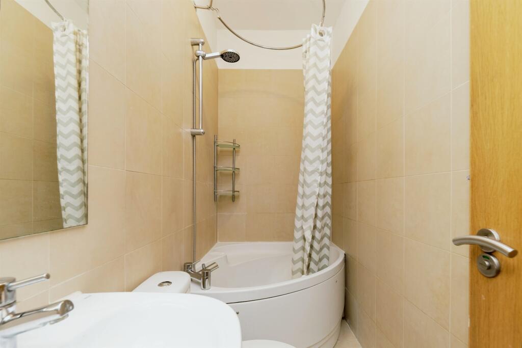Flat Stonehills in Welwyn Hatfield