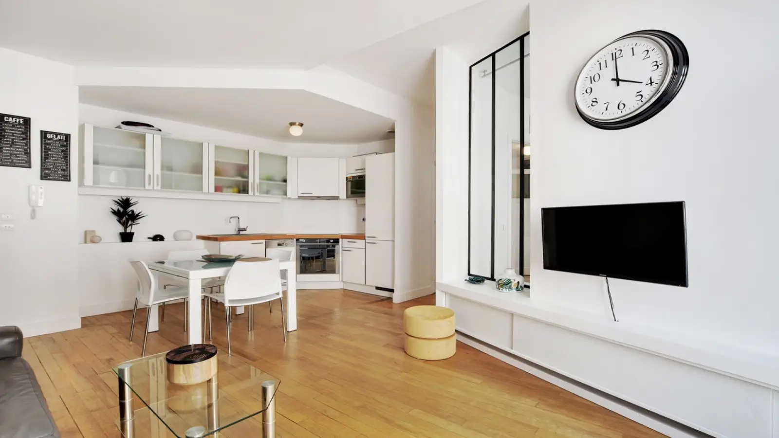 Appartement Avenue des Champs-Élysées à Paris