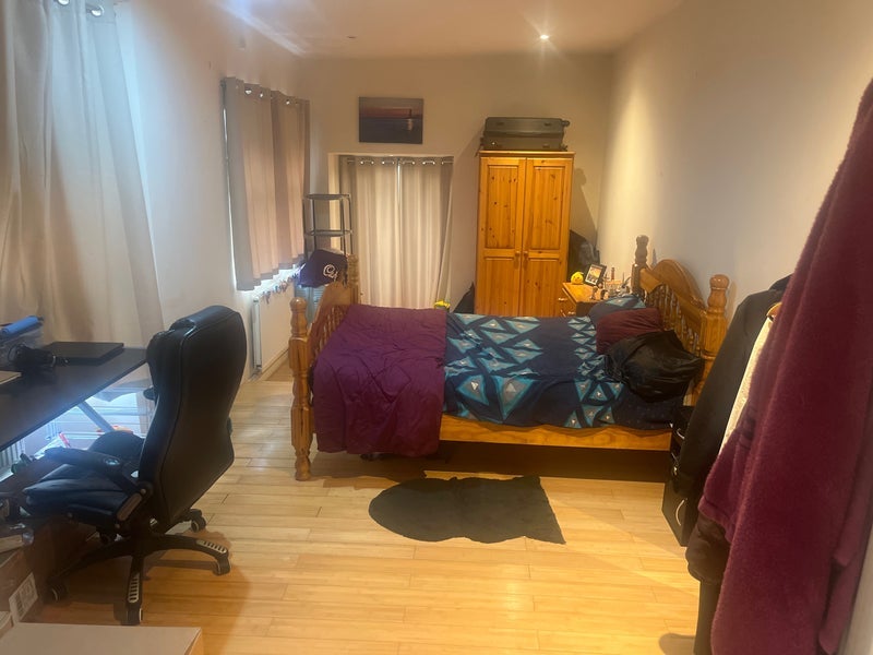 Room Poplar Avenue in Birmingham
