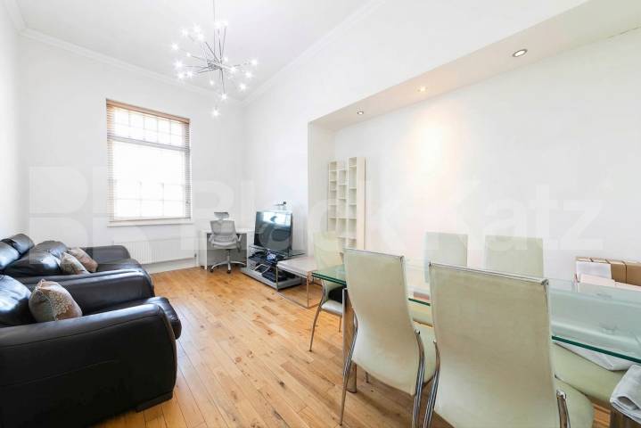 Flat Iverson Road in Greater London