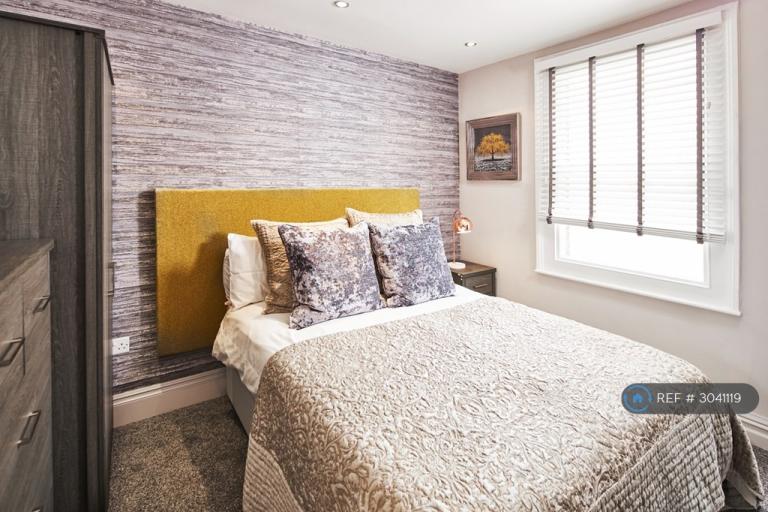Room Back Starkie Street in Preston