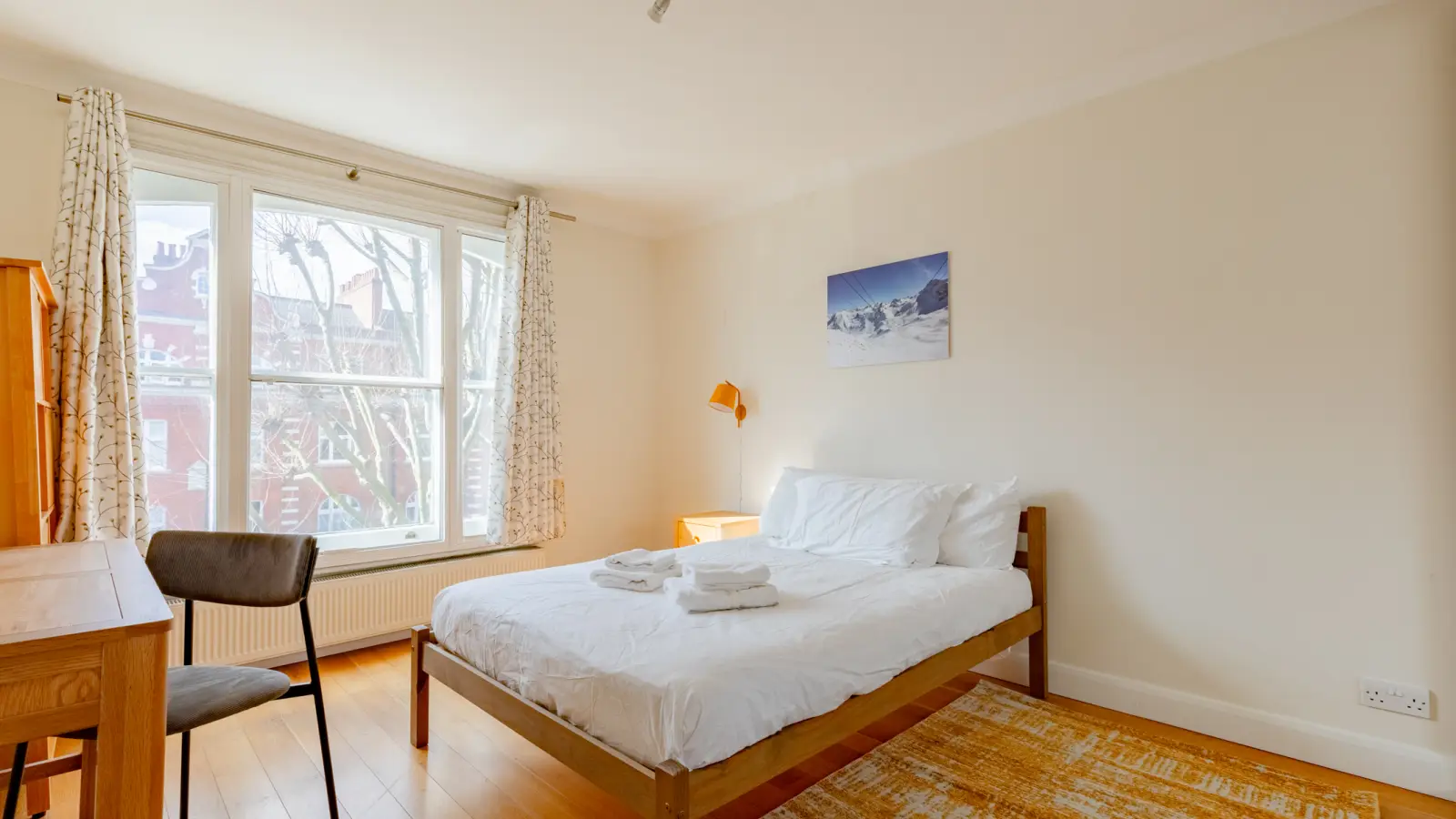 Flat Lanark Road in City of Westminster