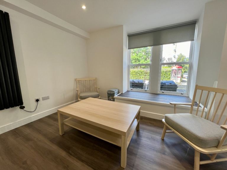 Flat Albert Street in City of Edinburgh