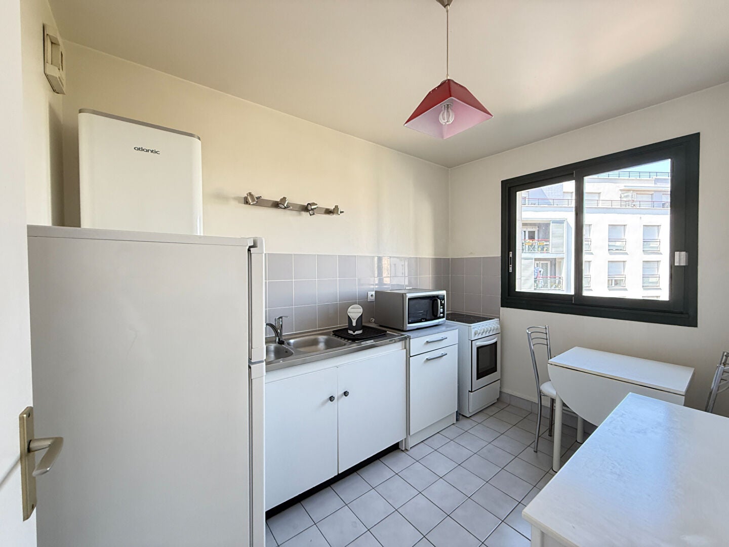 Flat Rue des Frères Chausson in Asnières-sur-Seine
