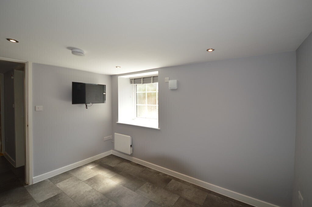 Flat Church Walk in Wrington