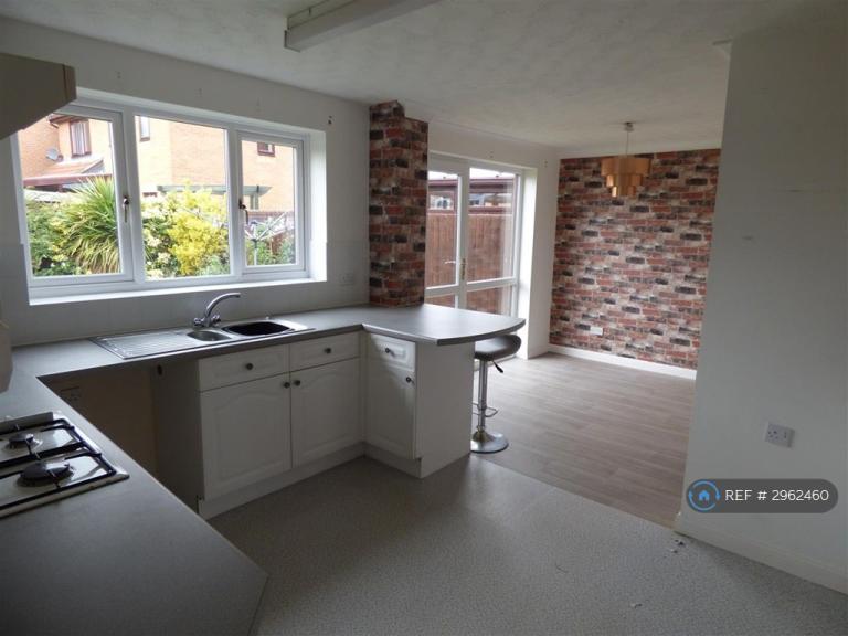 House Rockingham Close in South Kesteven