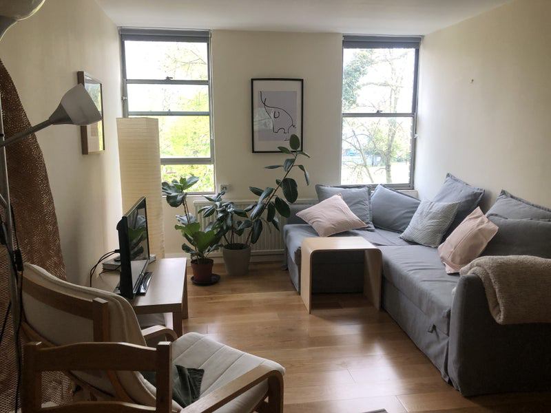 Room Shuna Walk in Greater London
