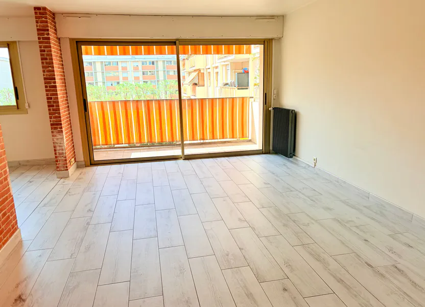 Flat Avenue de Nice in Cagnes-sur-Mer