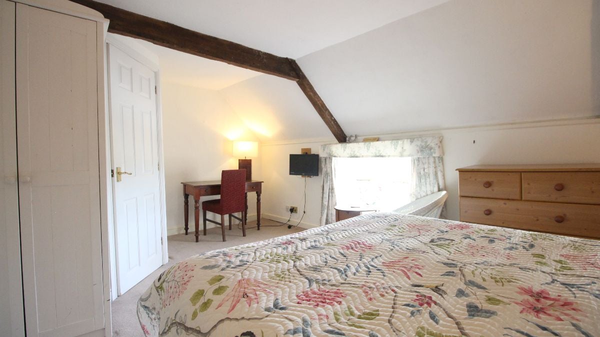 Room Flaxton Road in Strensall