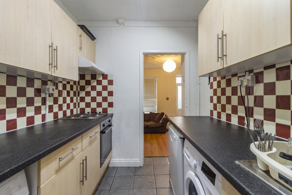 Room Laura Street in Pontypridd