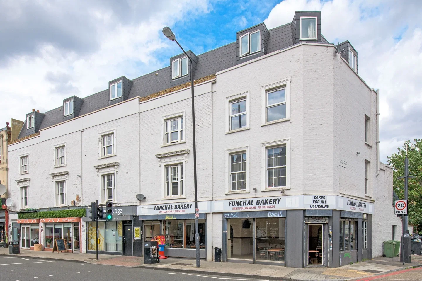 Flat Stockwell Road in Greater London