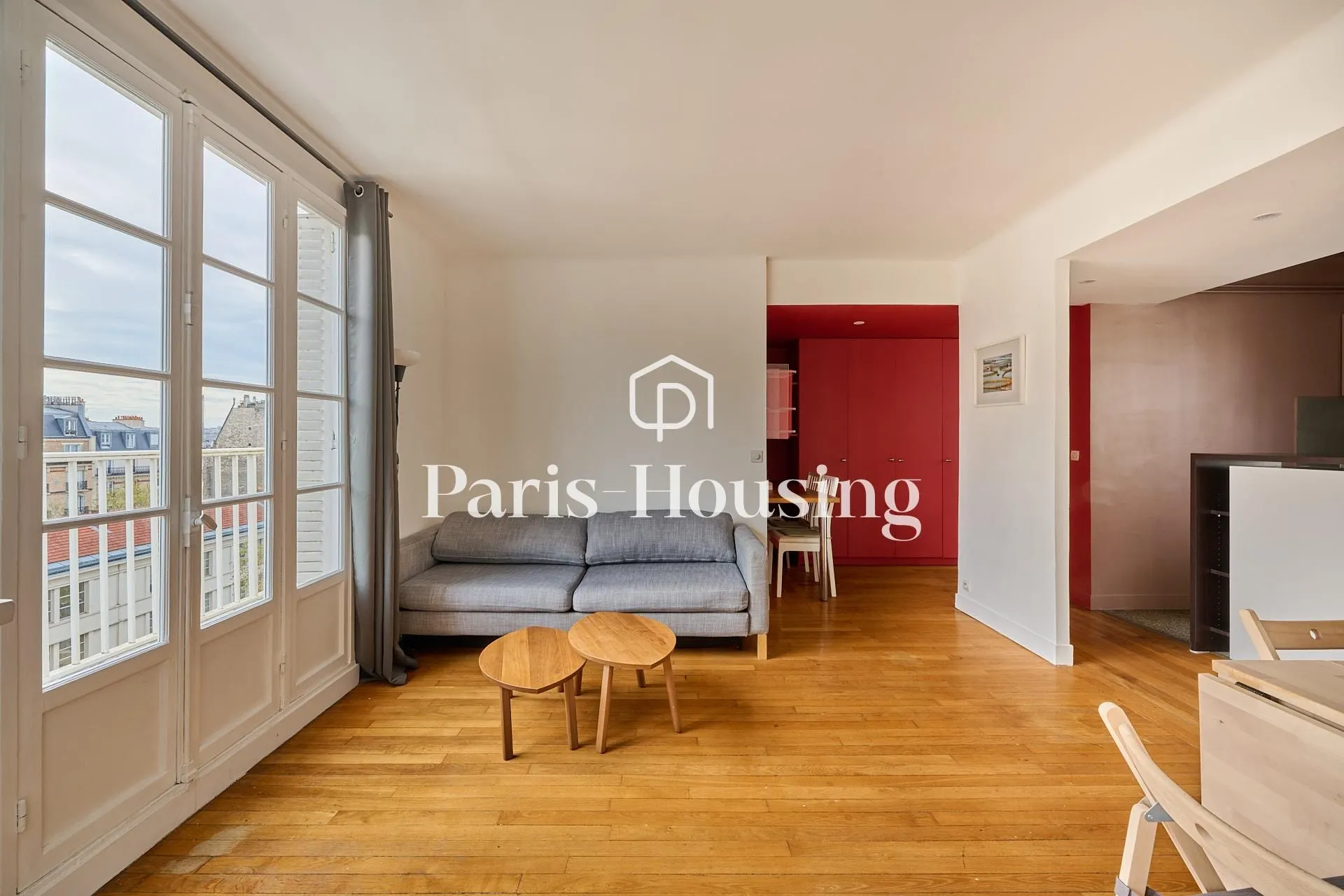 Flat Rue de Musset in Paris