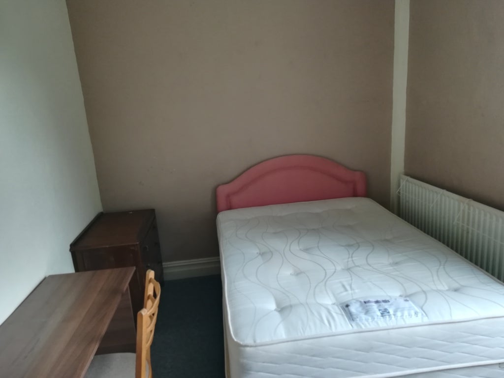 Room Sandford Street in Leeds