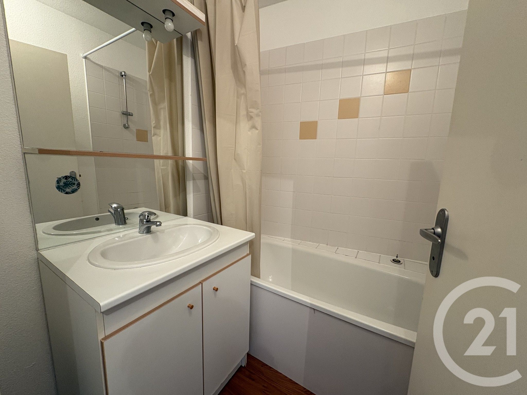 Appartement Rue du Docteur Dufourg à Gujan-Mestras