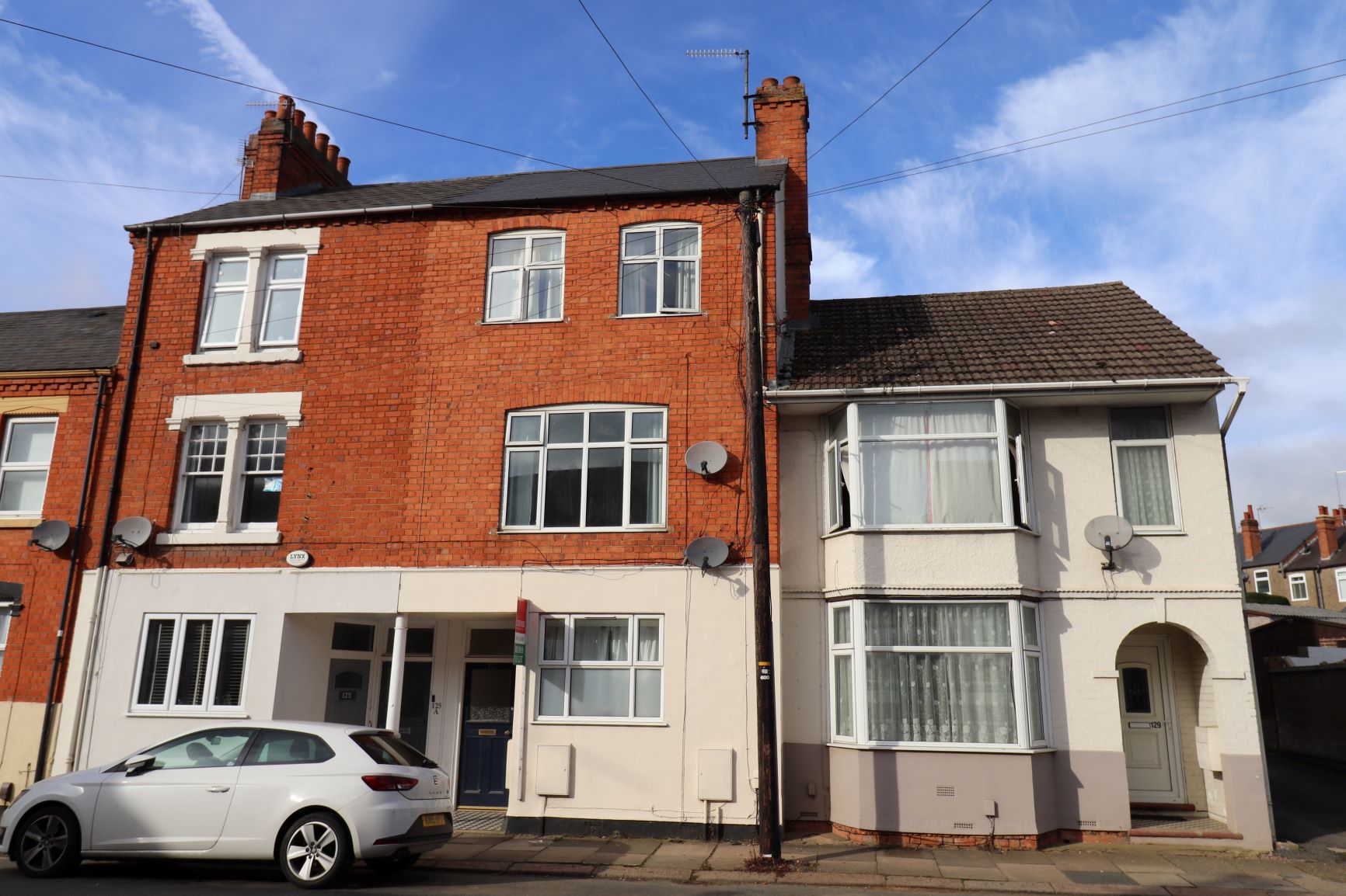 Flat Stanhope Road in Greater London