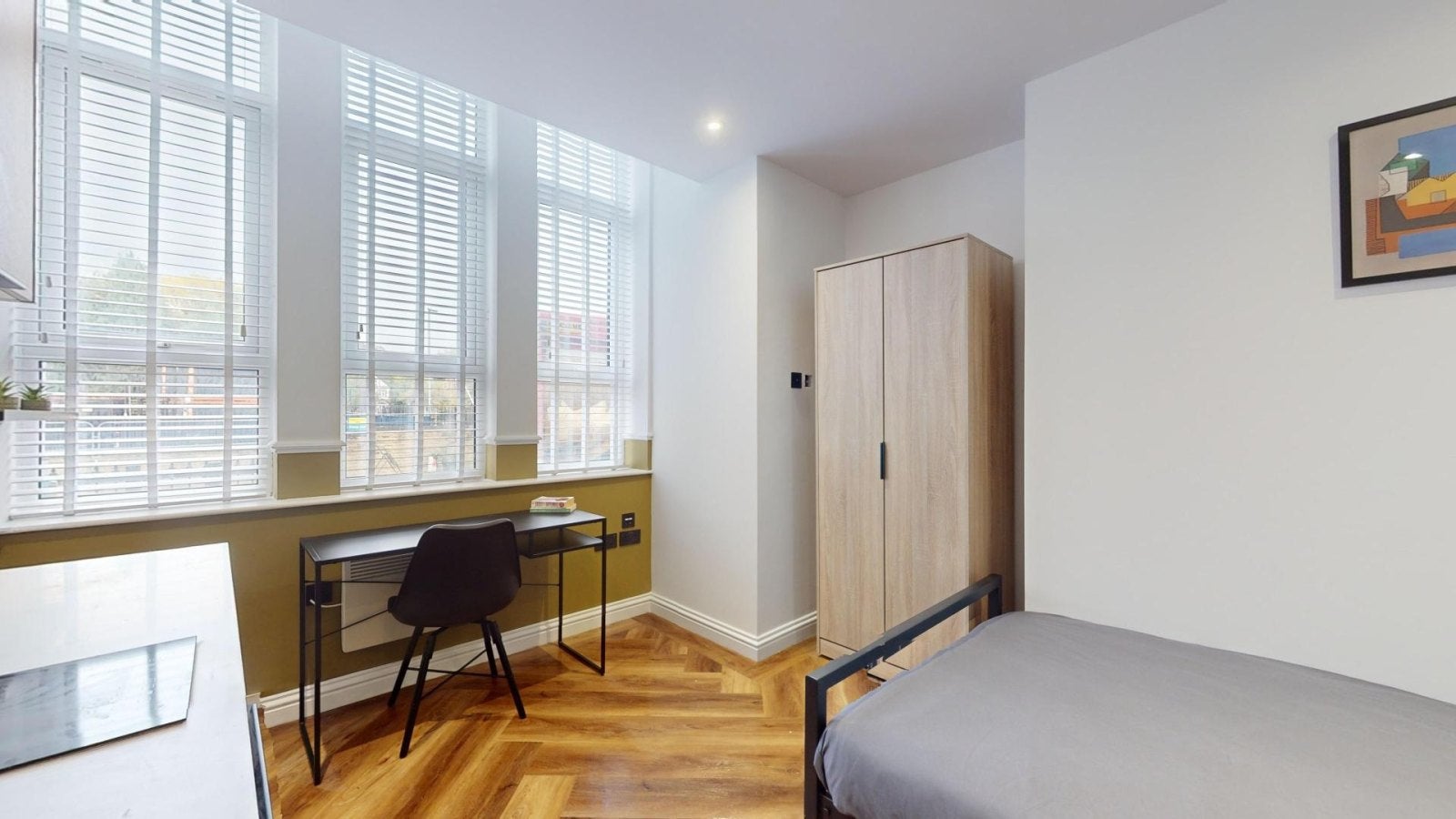 Room Thurloe Street in Manchester