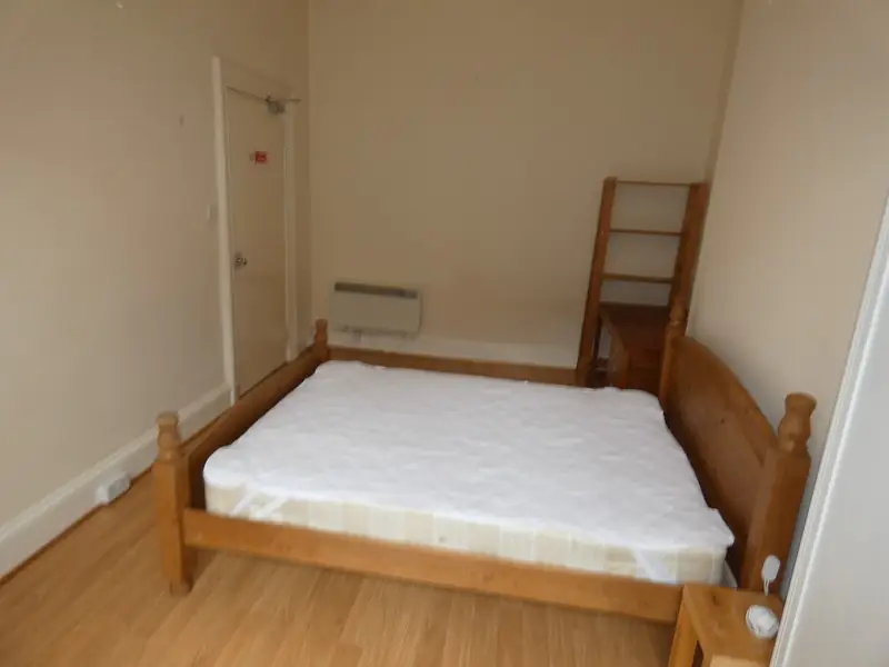 Room Sauchiehall Street in Glasgow