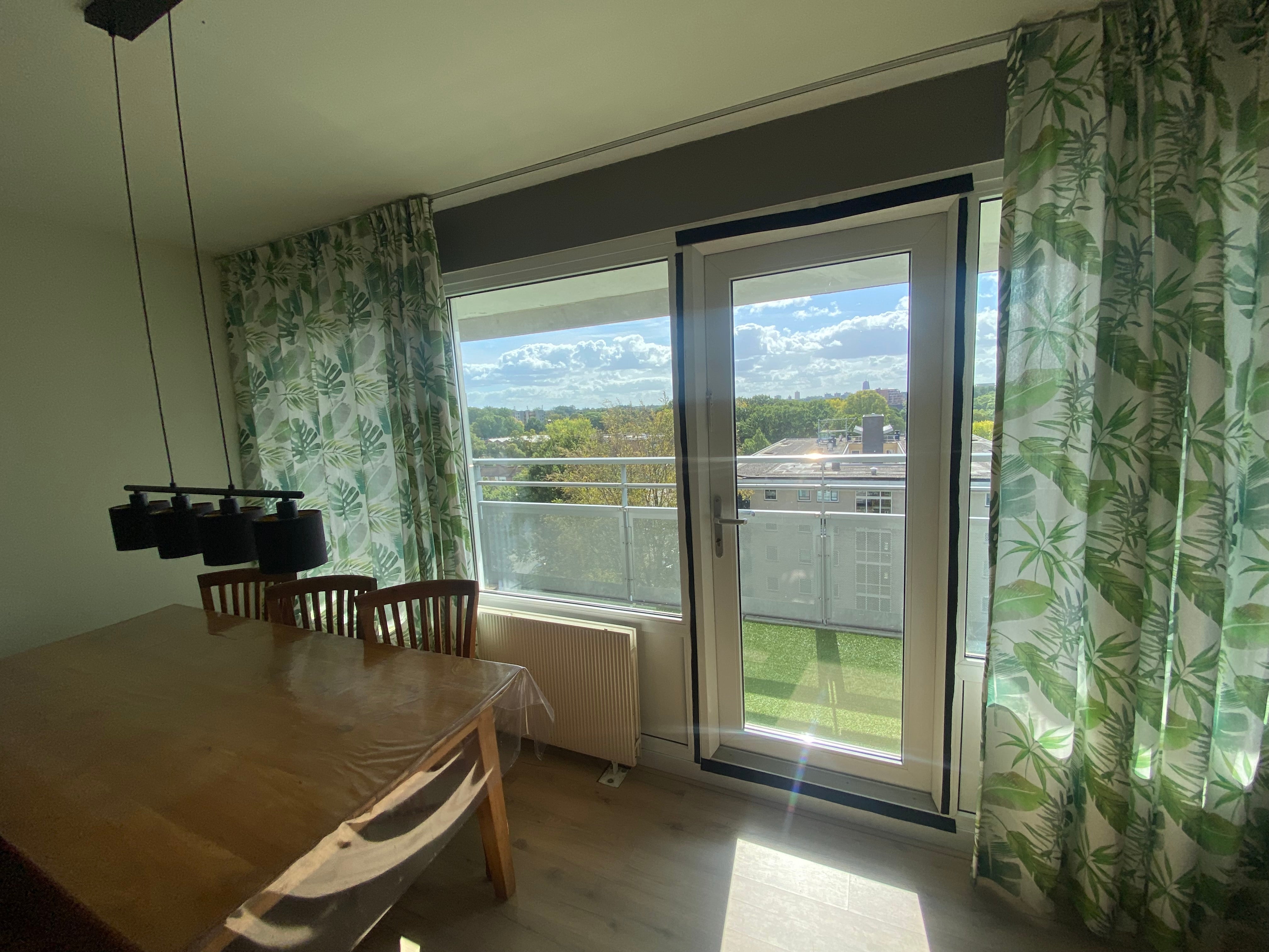 Woning te huur: Waalstraat, Enschede