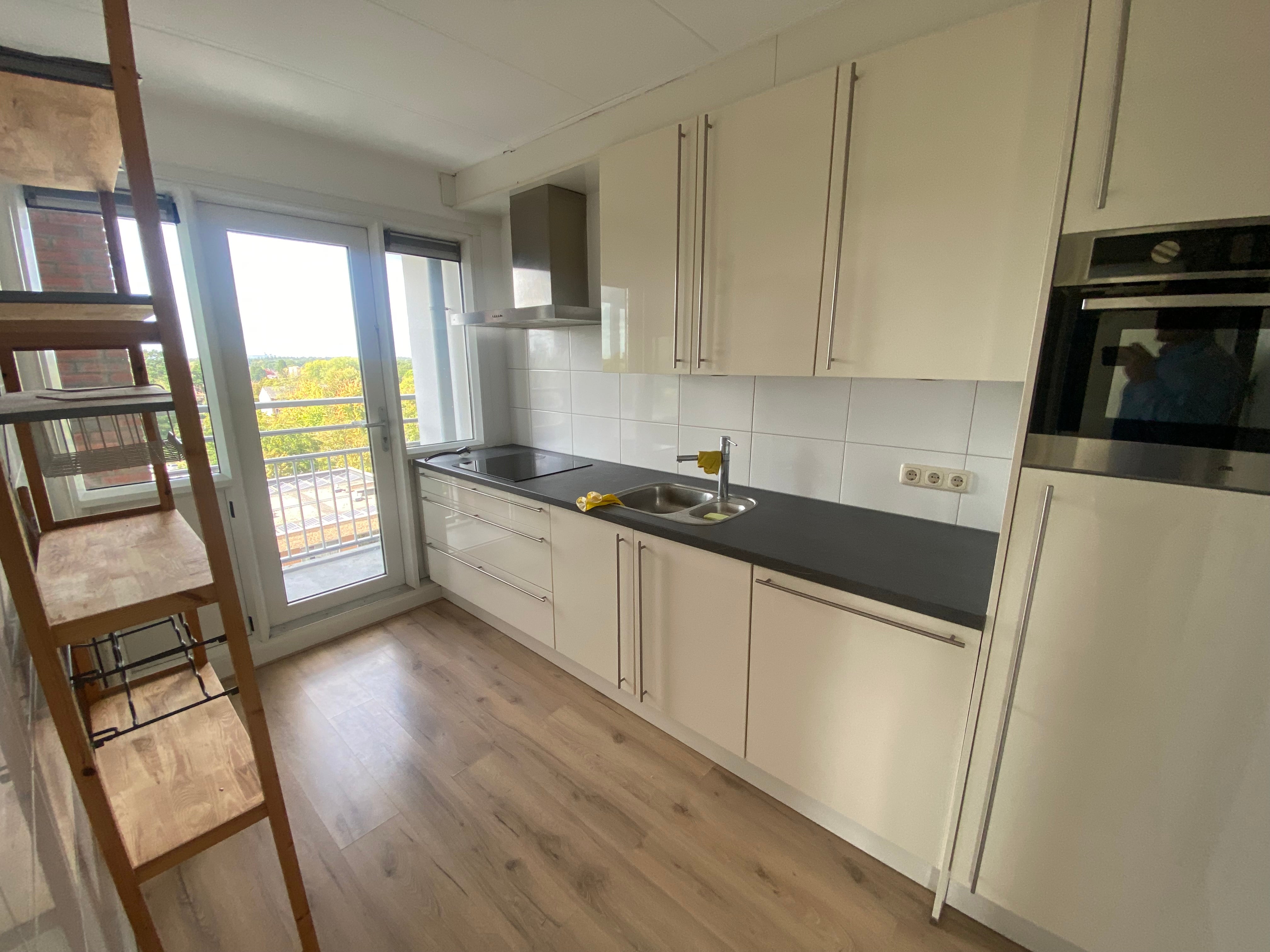 Woning te huur: Waalstraat, Enschede
