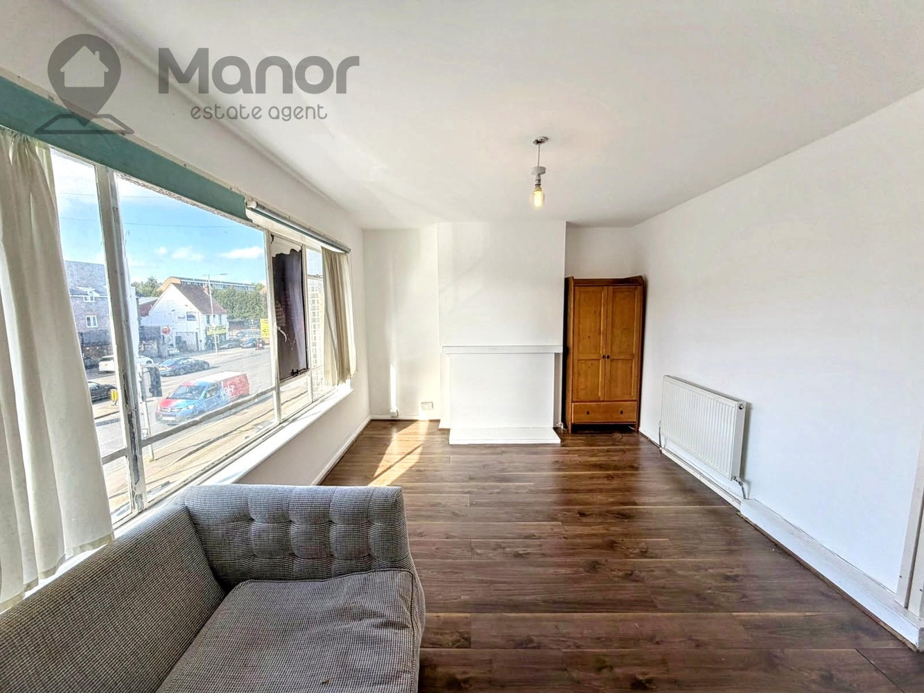 Flat Farnham Road in Slough