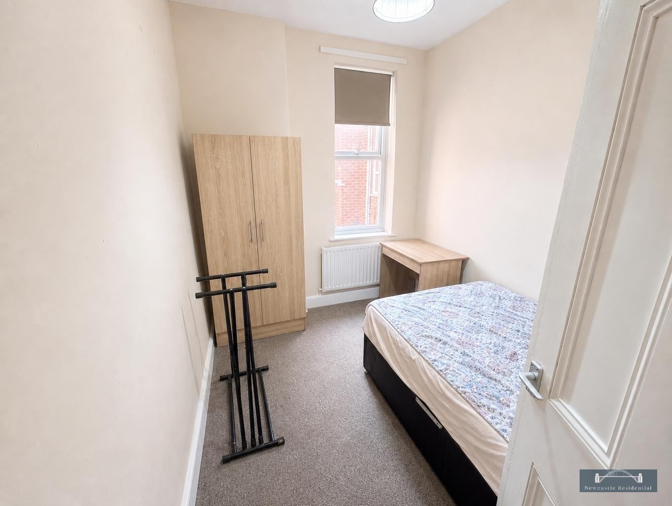 Flat Condercum Road in Newcastle upon Tyne