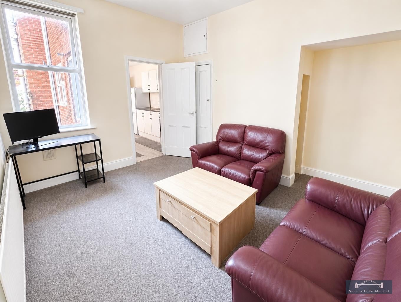 Flat Condercum Road in Newcastle upon Tyne