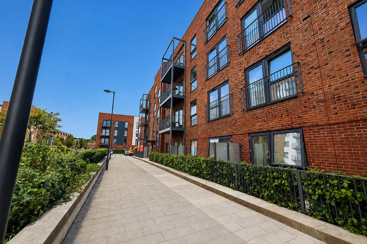 Flat John Thornycroft Road in Southampton