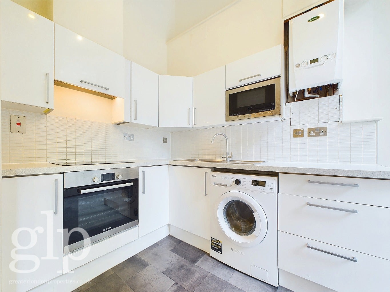 Flat Bloomsbury Place in Greater London