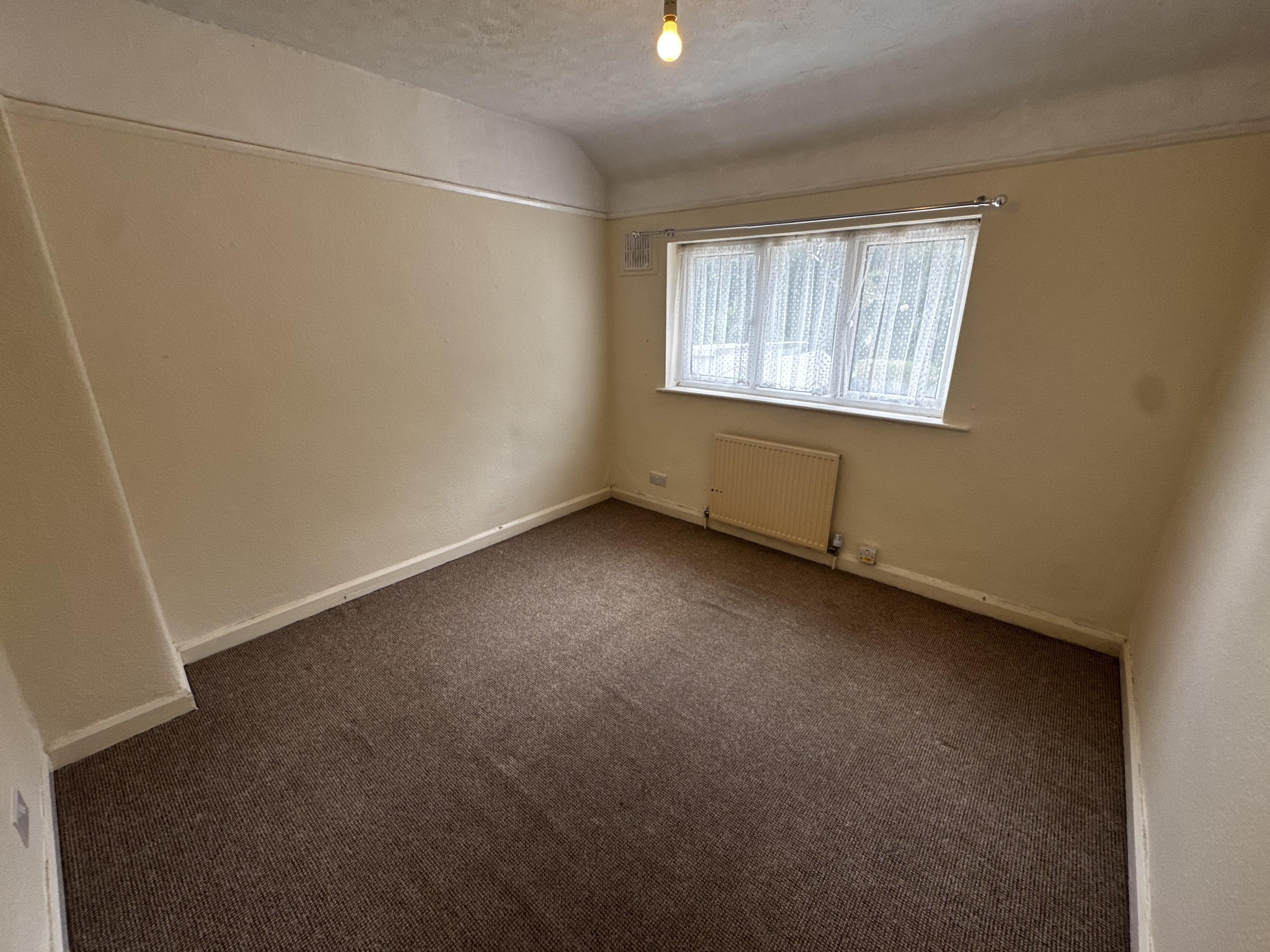 Flat Leinster Avenue in Bristol
