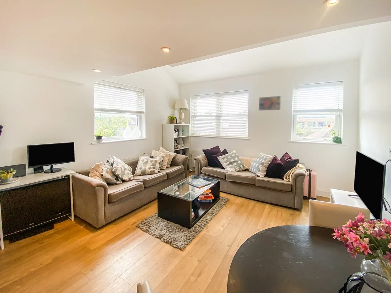 Flat Clapham Park Road in Greater London
