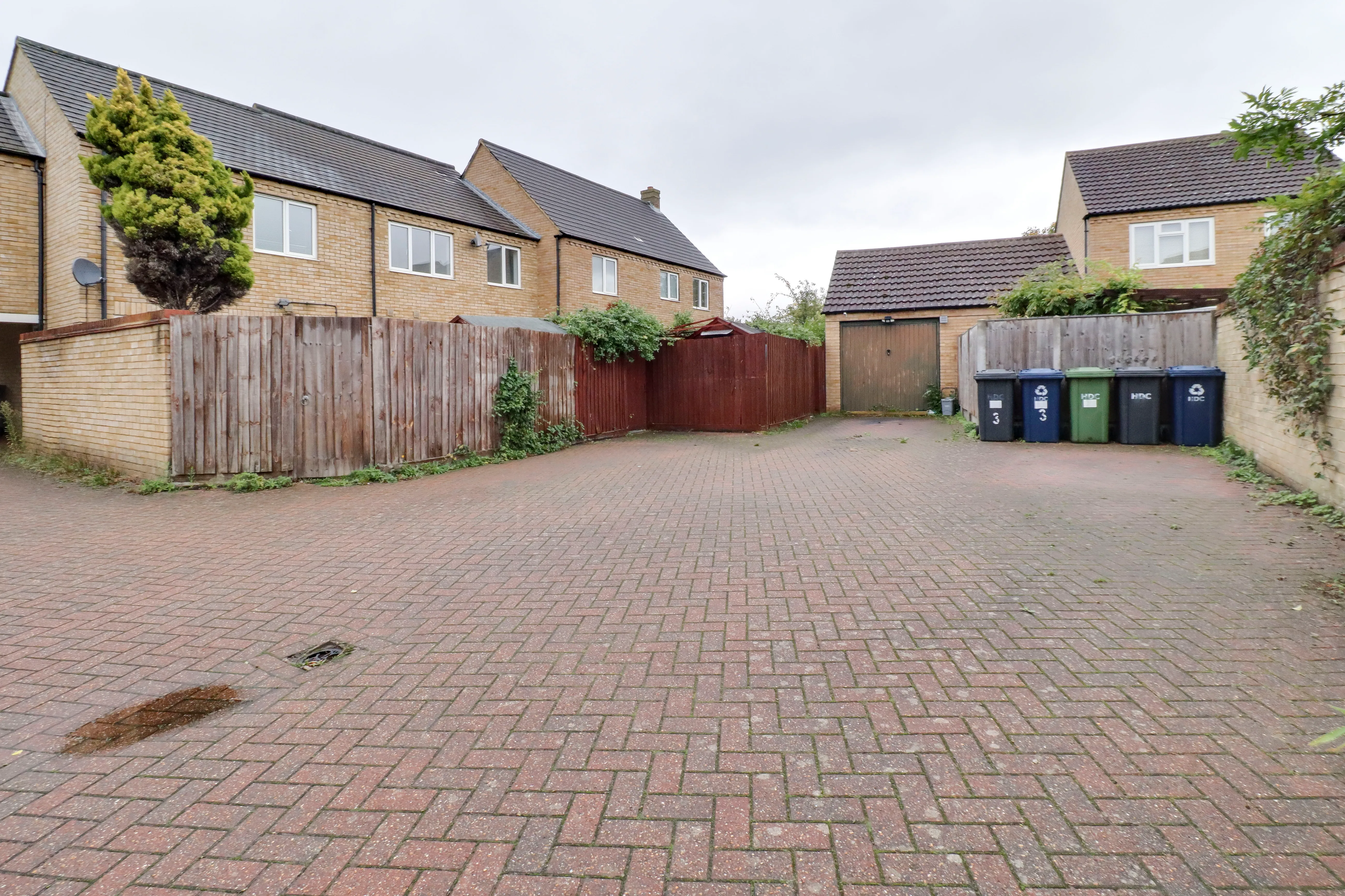 House Market Square in Huntingdonshire