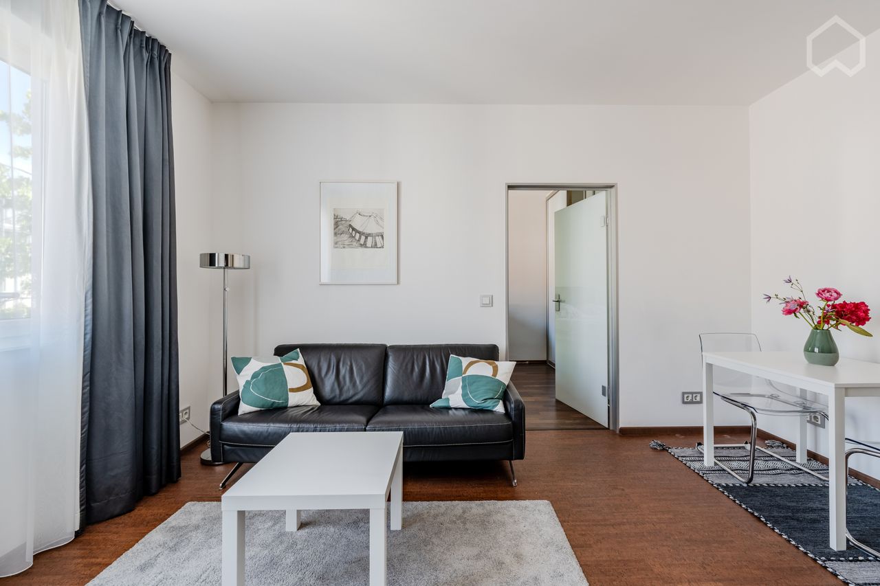 Wohnung Courbièrestraße in Berlin