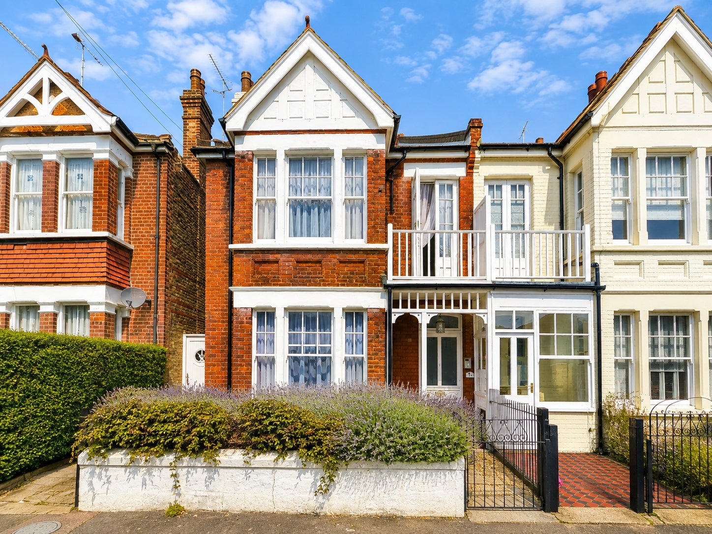 Flat Pierremont Avenue in Thanet