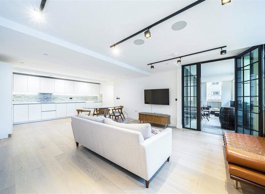 Flat New Tannery Way in Greater London