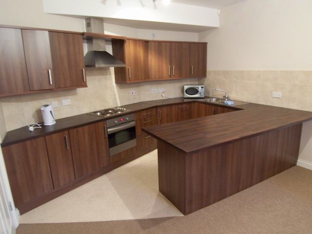 Flat Dewsbury Road in Wakefield