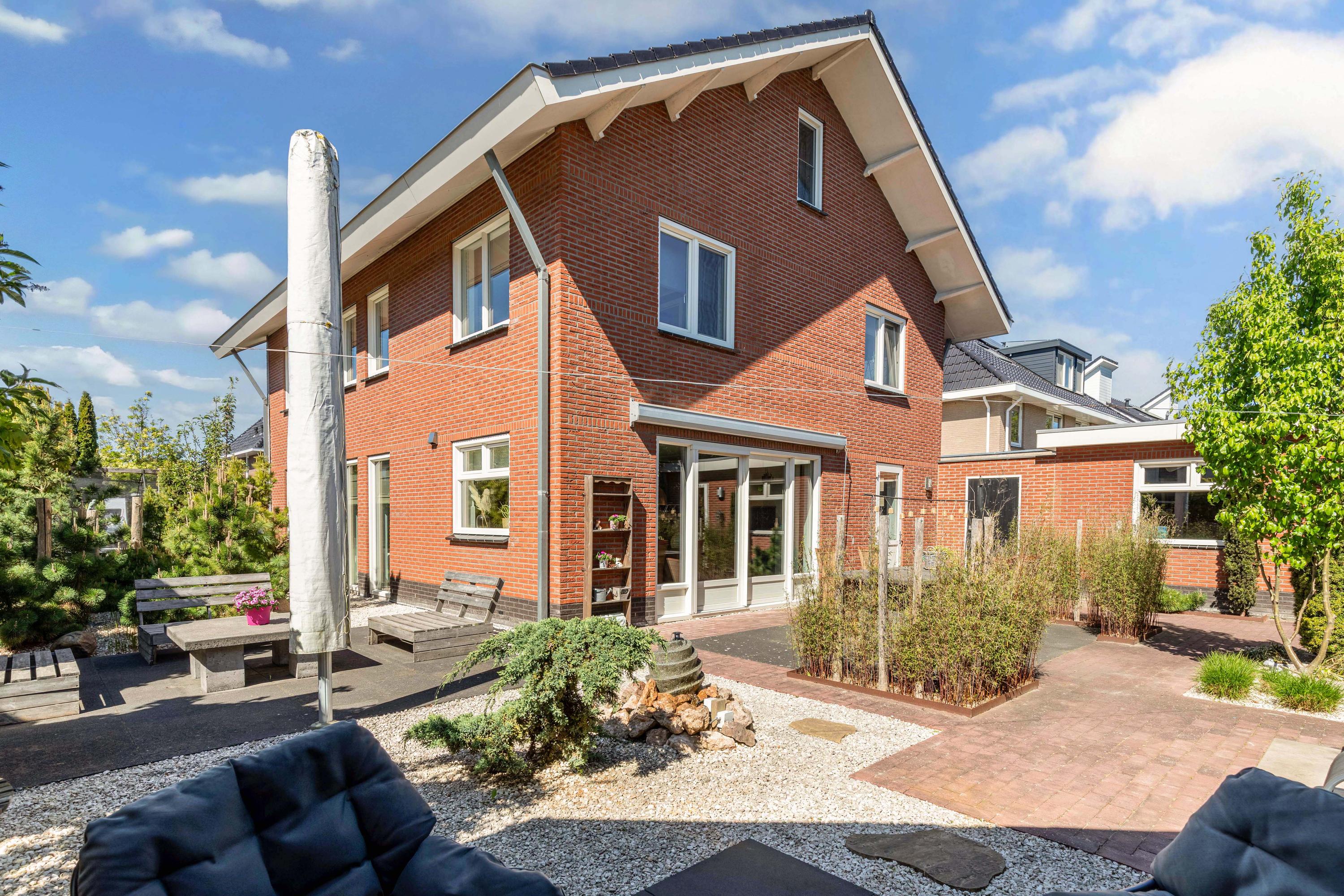 Huis Michelangelohage 2 in Emmeloord