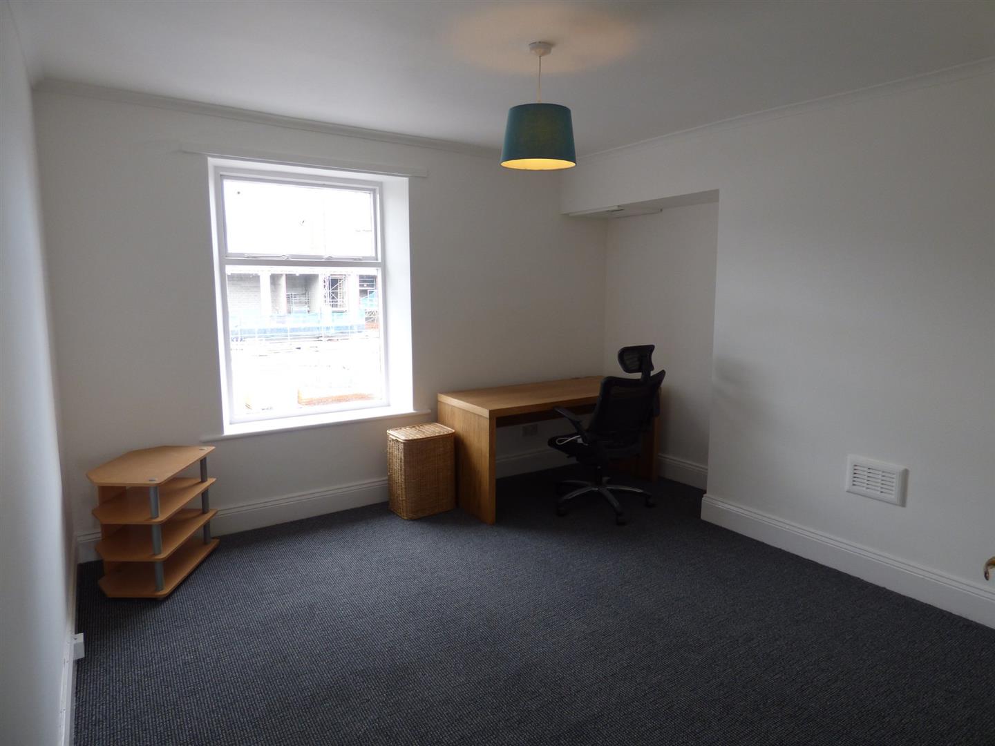 Flat Westgate Road in Newcastle upon Tyne