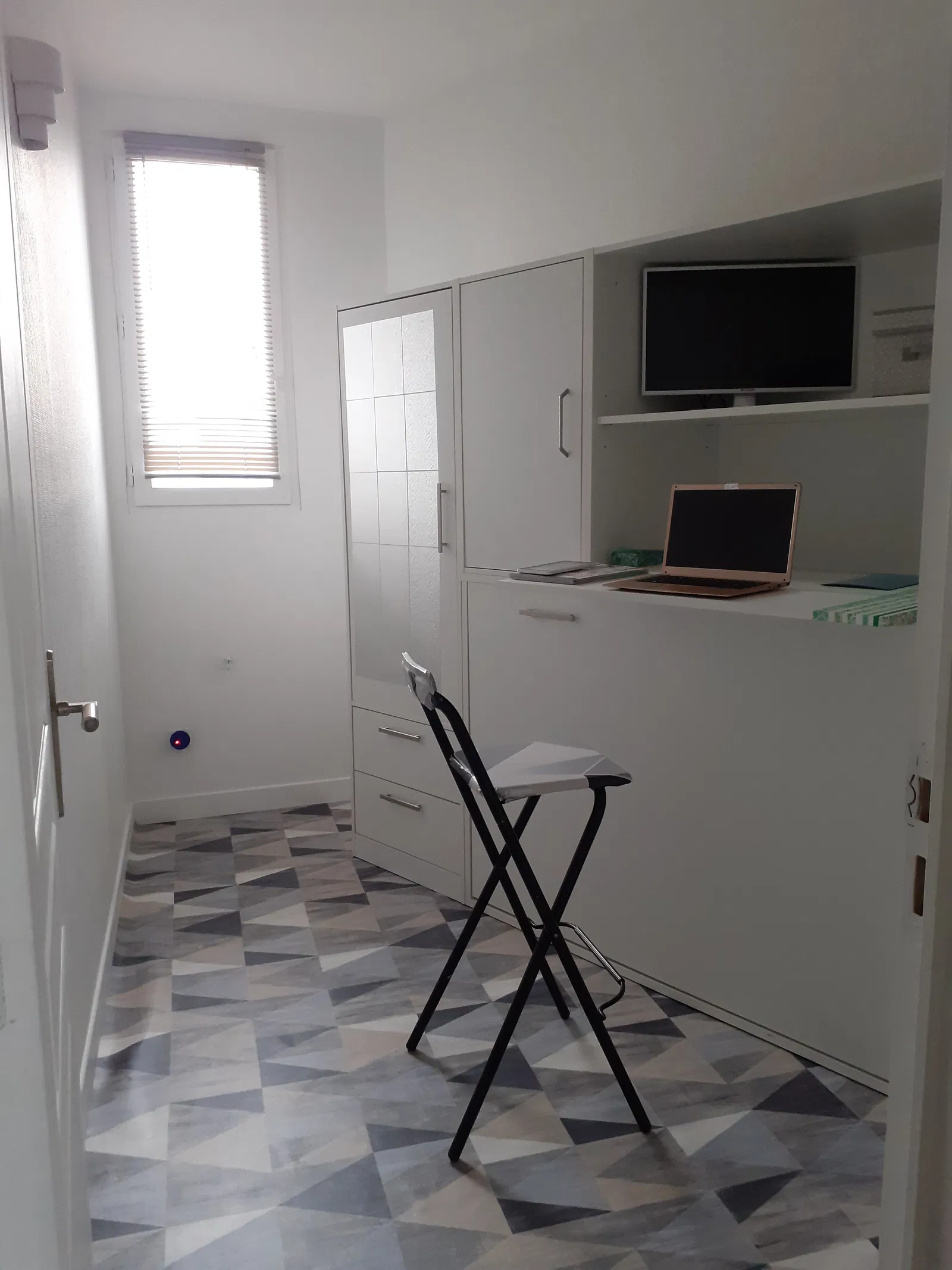 Chambre A 3 à Montreuil