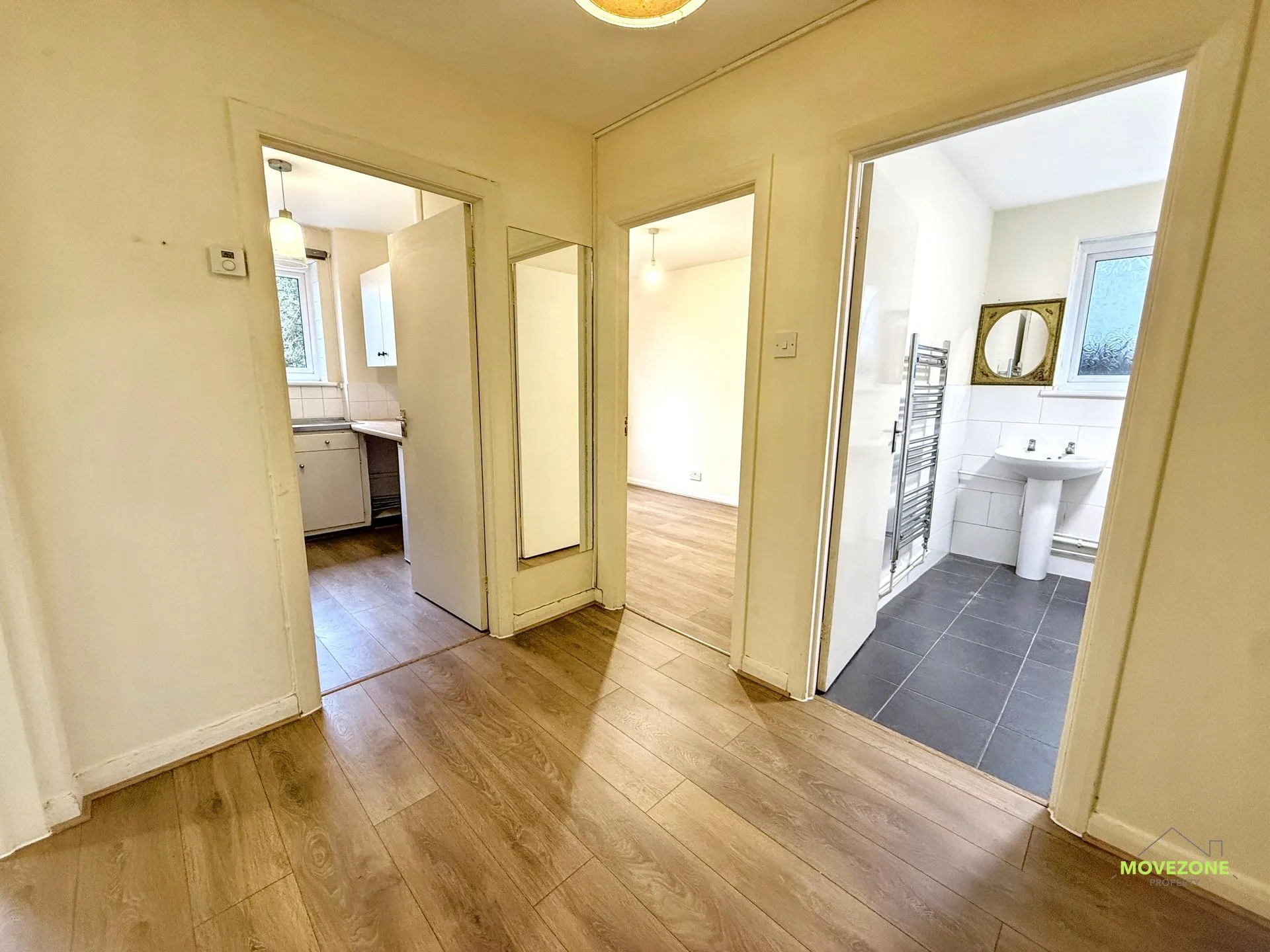 Flat Bromley Road in Greater London