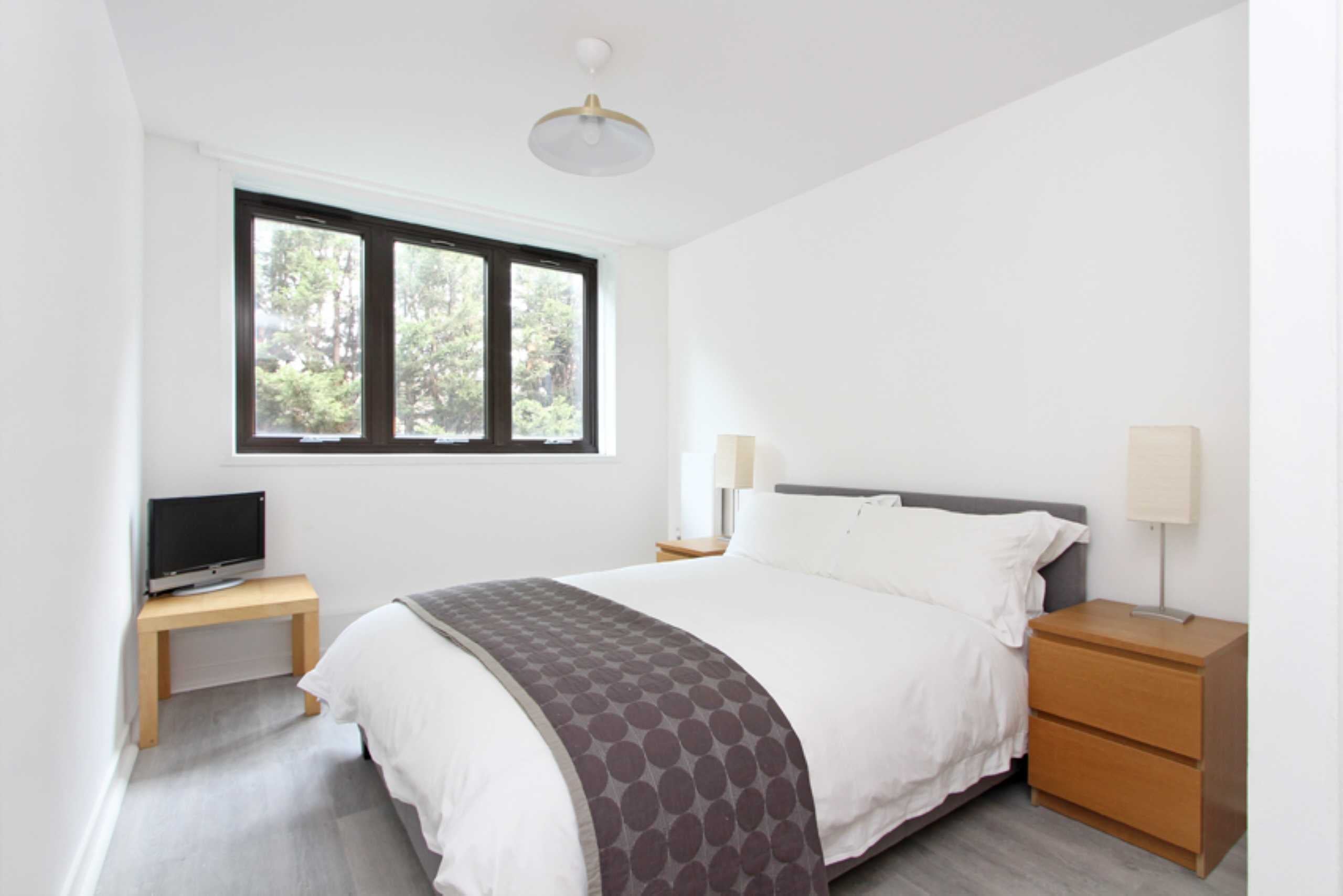 Flat Tavistock Crescent in City of Westminster