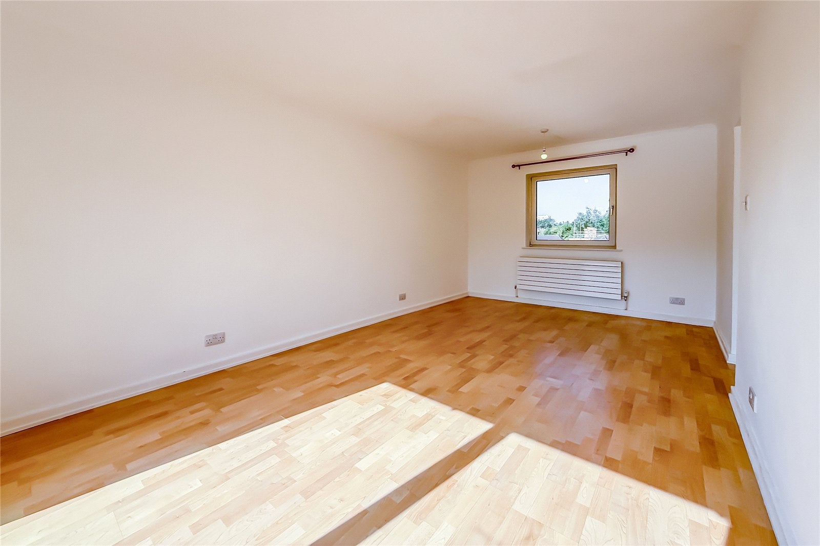Flat Endymion Road in Welwyn Hatfield