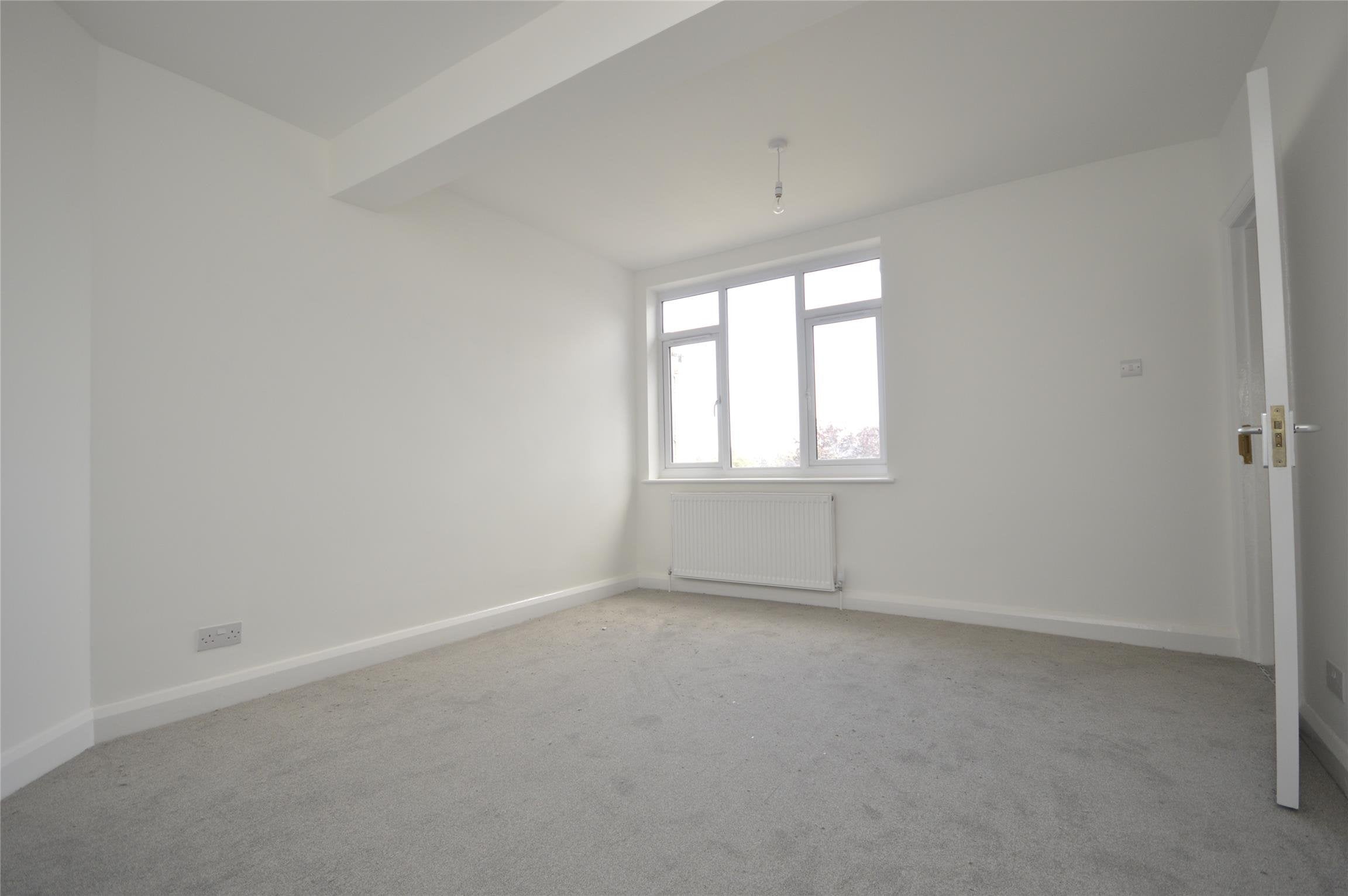 Flat London Road in Greater London