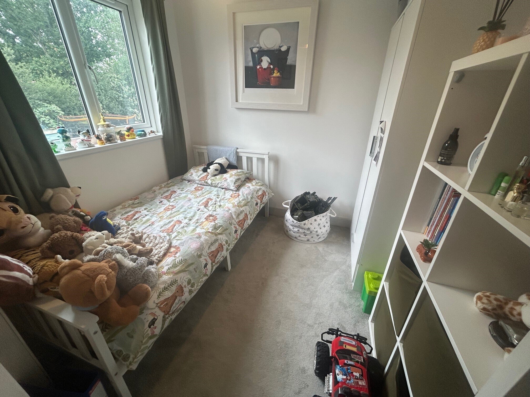 Flat Delves Crescent in North Warwickshire